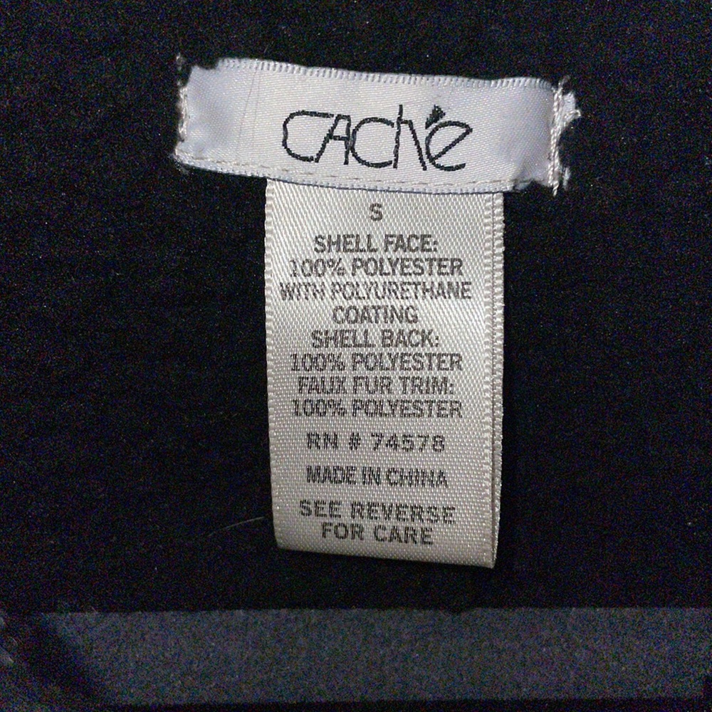 Cache Faux Fur Jacket - Picture 6 of 7